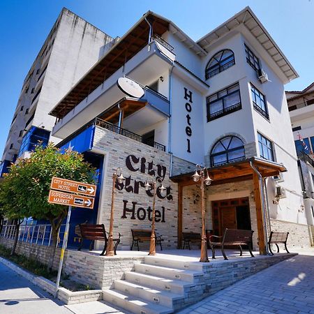 City Street Hotel Gjirokastër Extérieur photo