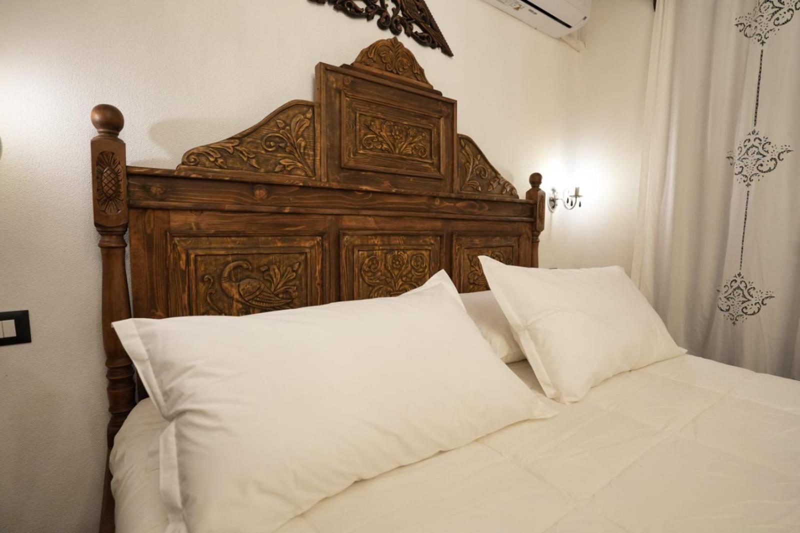 City Street Hotel Gjirokastër Extérieur photo